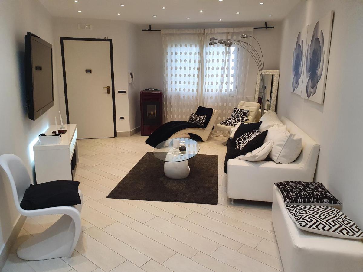 Casa Vacanza Pozzuoli 아파트 외부 사진